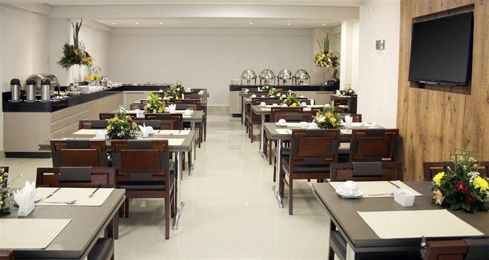 Hotel Beaga Convention Expominas By Mhb بيلو هورزونتي المظهر الخارجي الصورة