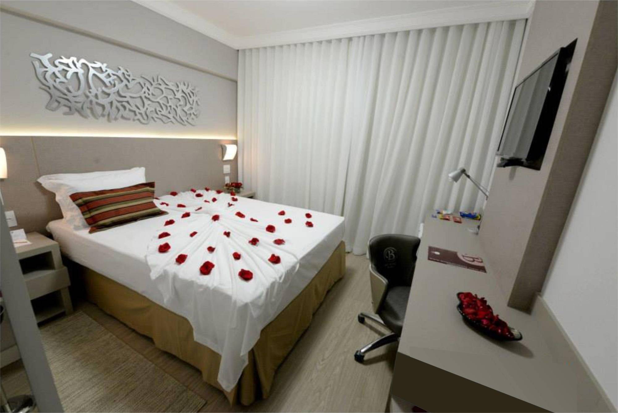 Hotel Beaga Convention Expominas By Mhb بيلو هورزونتي المظهر الخارجي الصورة